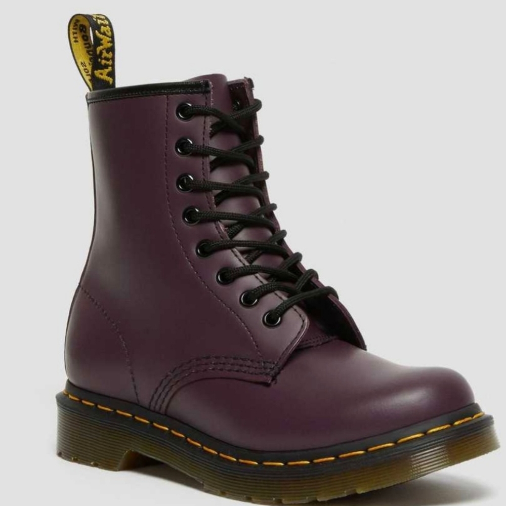 Dr. Martens 1460 women's leather ankle boot
